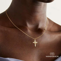 [COMPRE 1 LEVE 2] Colar Cruz e Coroa de Cristo – Zircônia Premium & Ouro 14K